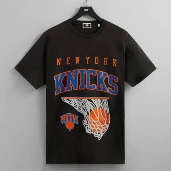 KITH New York Knicks Vintage Black Tee T-Shirt Size Medium New Nike Supreme  NBA